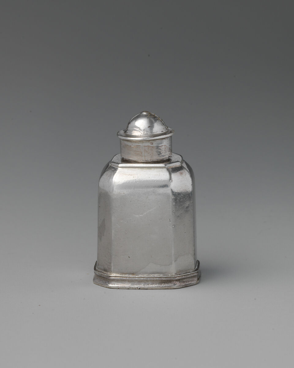 Miniature tea caddy, David Clayton (British, active 1689), Silver, British, London 