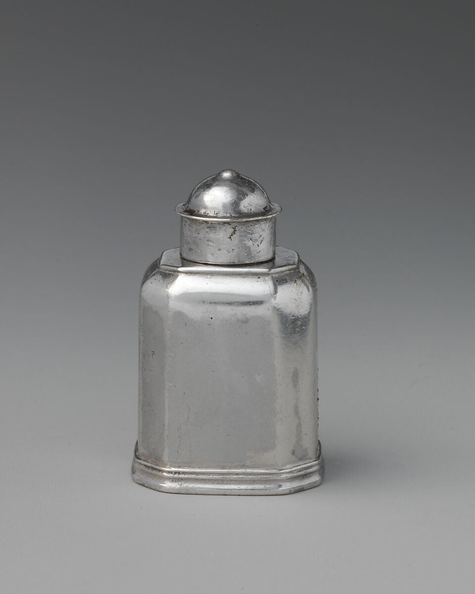 Miniature tea caddy, David Clayton (British, active 1689), Silver, British, London 