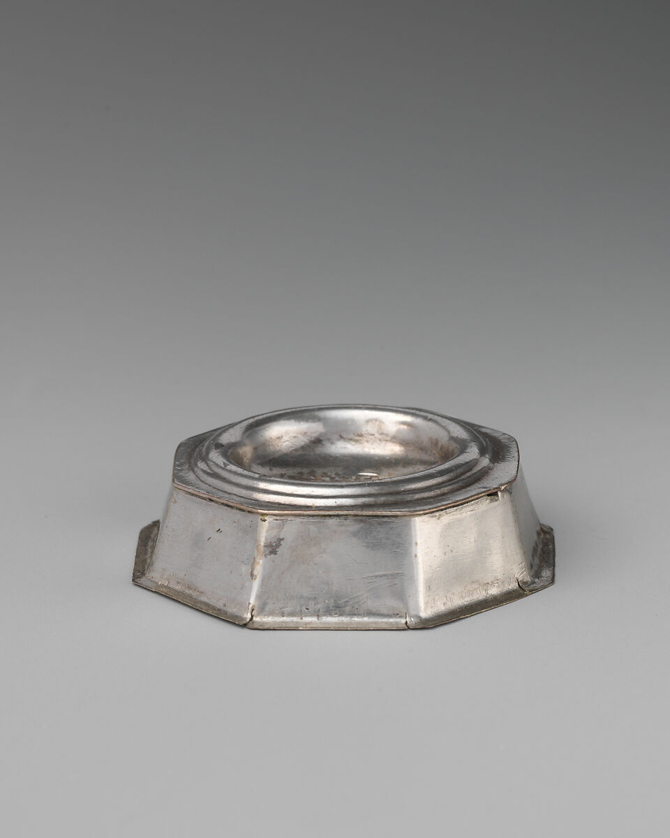 Miniature saltcellar, Probably by George Manjoy (British, active 1685–ca. 1720), Silver, British, London 