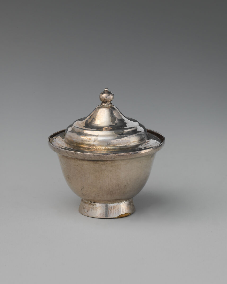 Miniature sugar bowl with cover, David Clayton (British, active 1689), Silver, British, London 