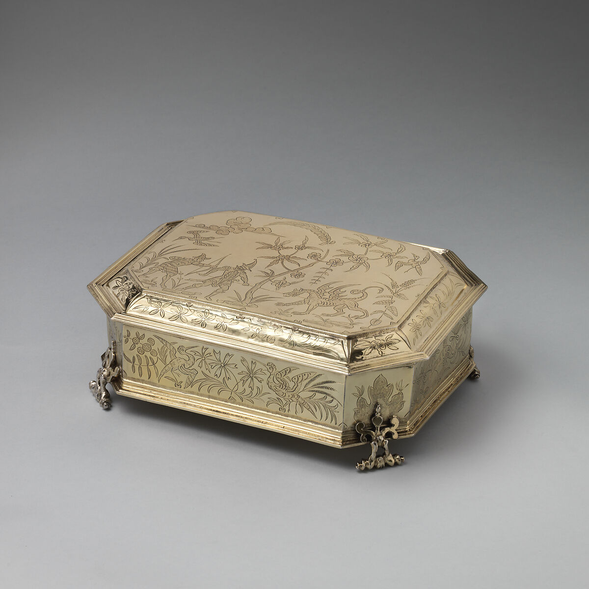 Casket (part of a toilet service), William Fowle (1658–1684, active 1681–84), Silver gilt, British, London 