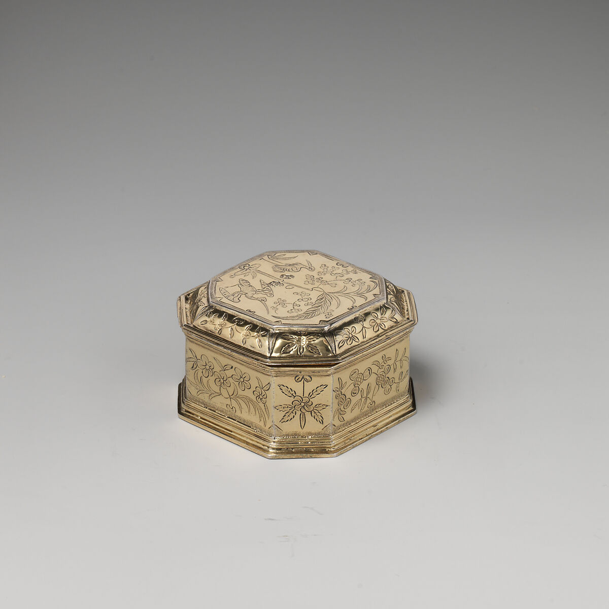 Pair of boxes with covers (part of a toilet service), William Fowle (1658–1684, active 1681–84), Silver gilt, British, London