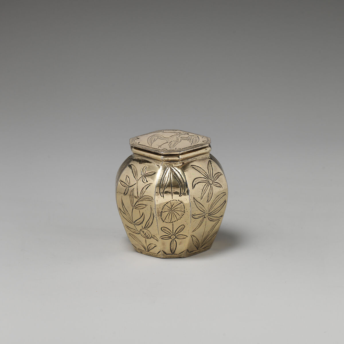 Pair of pomade pots (part of a toilet service), Probably by Thomas Jenkins (active 1668–1708), Silver gilt, British, London