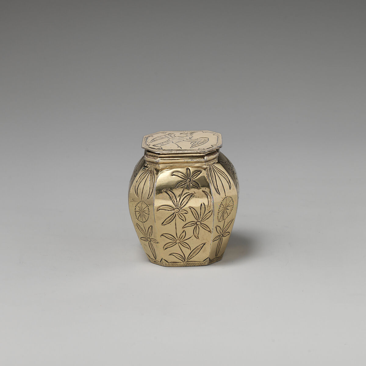 Pair of pomade pots (part of a toilet service), Probably by Thomas Jenkins (active 1668–1708), Silver gilt, British, London