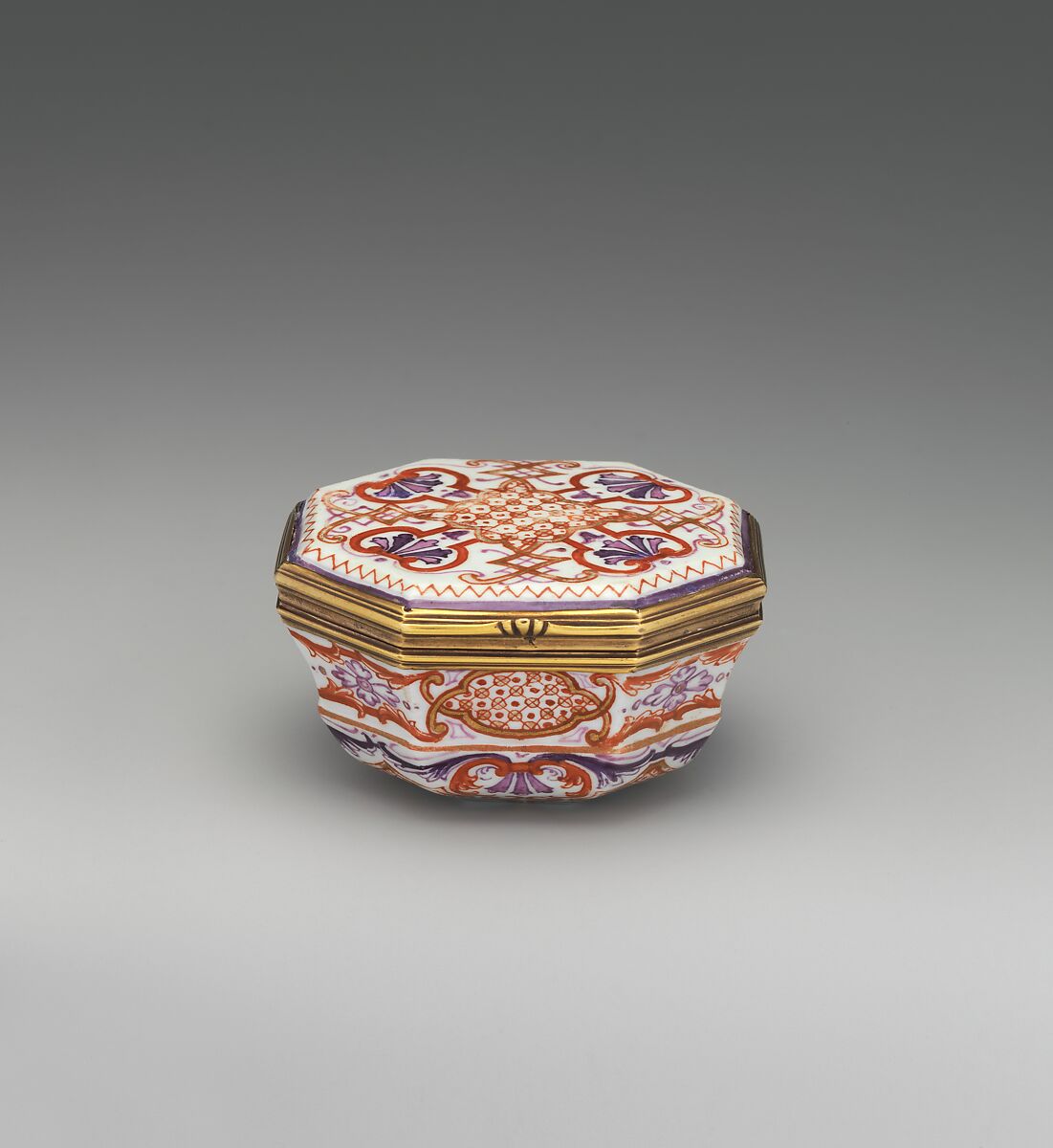 Snuffbox, Vienna, Hard-paste porcelain, gold, Austrian, Vienna 