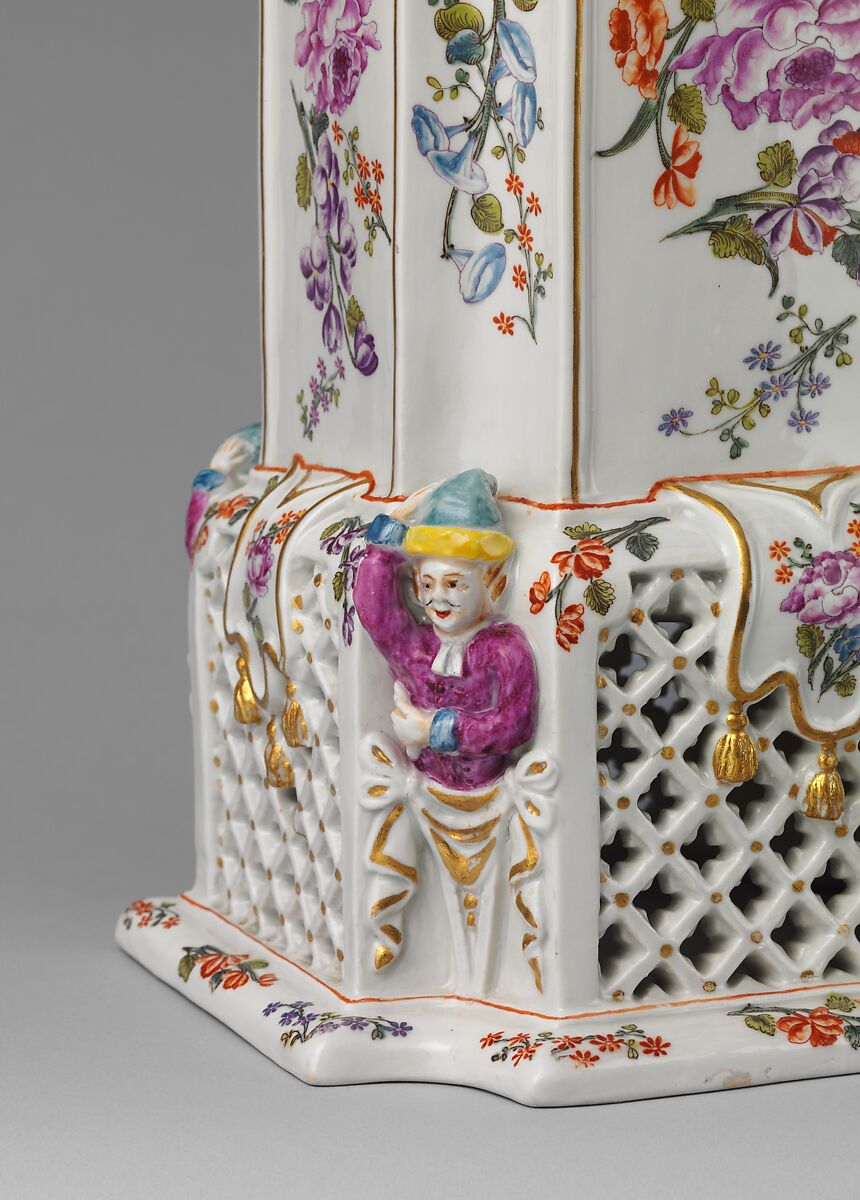Food warmer with insert, Vienna, Hard-paste porcelain decoated in polychrome enamels, gold, Austrian, Vienna
