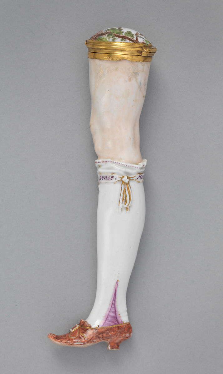 Étui, Imperial Porcelain Manufactory  (Vienna, 1744–1864), Hard-paste porcelain, gold, Austrian, Vienna