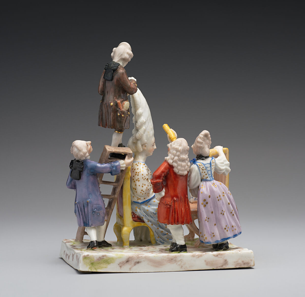 The Coiffure, Ludwigsburg Porcelain Manufactory (German, 1758–1824), Hard-paste porcelain, German, Ludwigsburg