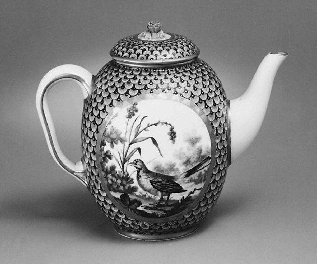 Teapot (théière calabre) (part of a service), Sèvres Manufactory (French, 1740–present), Soft-paste porcelain 
decorated in polychrome enamels, gold, French, Sèvres 