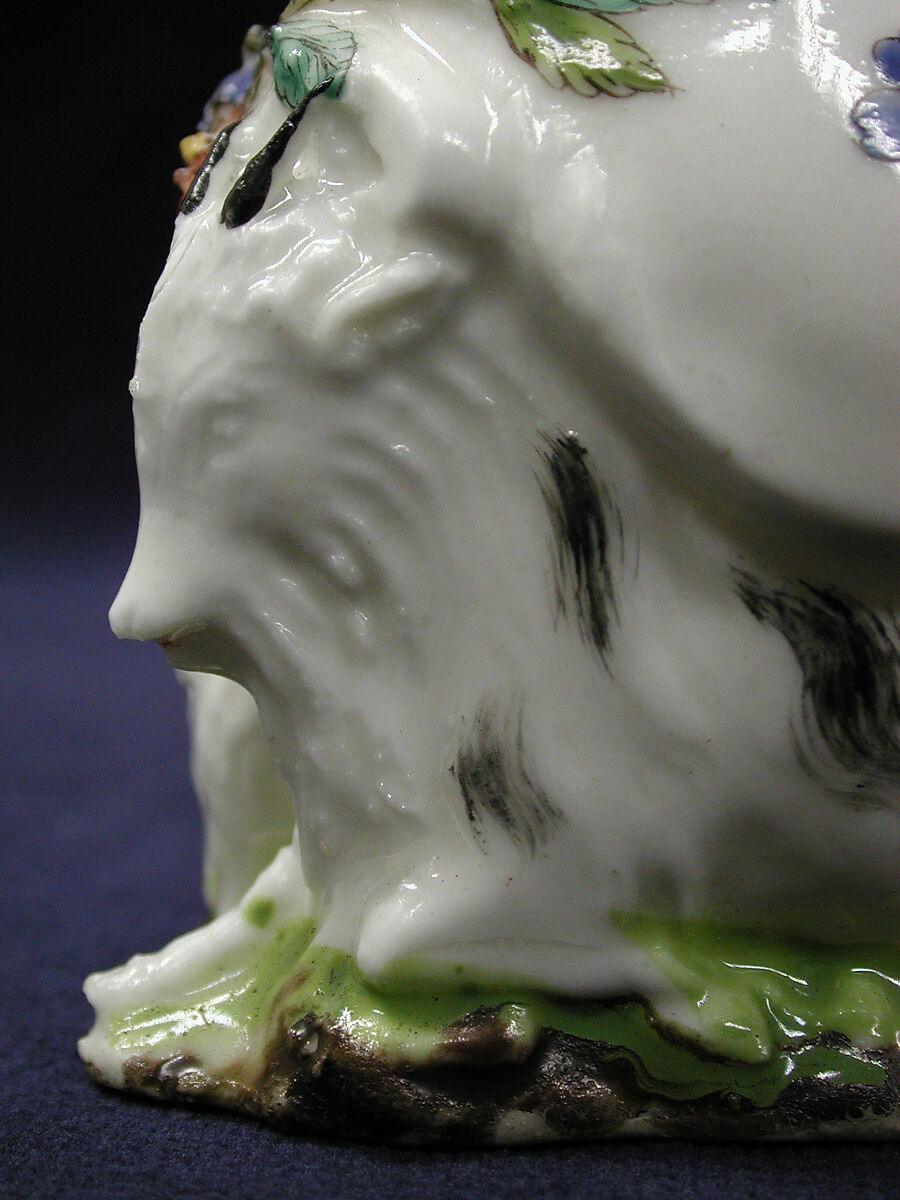 Cream jug, Chelsea Porcelain Manufactory (British, 1744–1784), Soft-paste porcelain, British, Chelsea