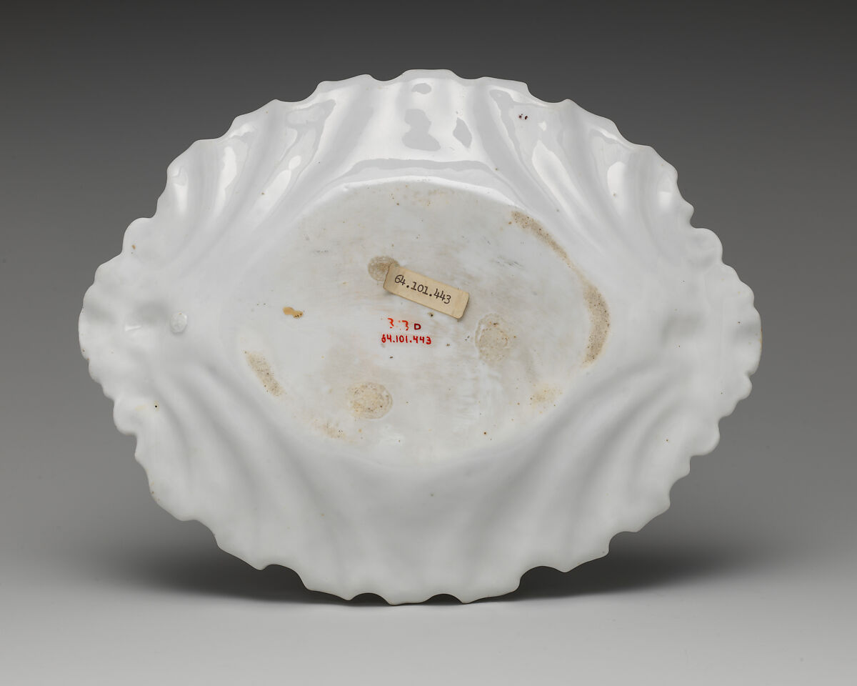 Dish (part of a set), Chelsea Porcelain Manufactory (British, 1744–1784), Soft-paste porcelain, British, Chelsea