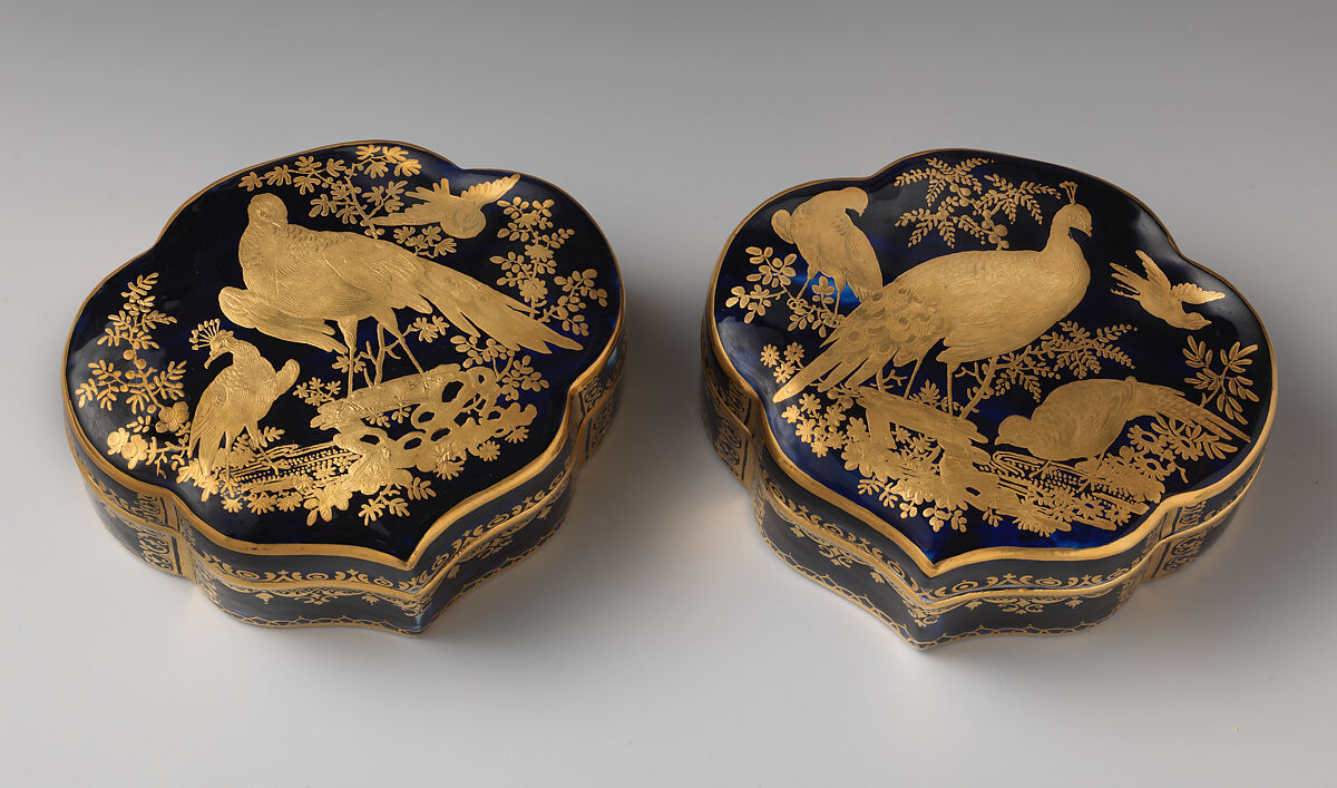 Toilet set containing three smaller boxes, Chelsea Porcelain Manufactory (British, 1744–1784), Soft-paste porcelain, Mazarin blue ground with gold decoration, British, Chelsea