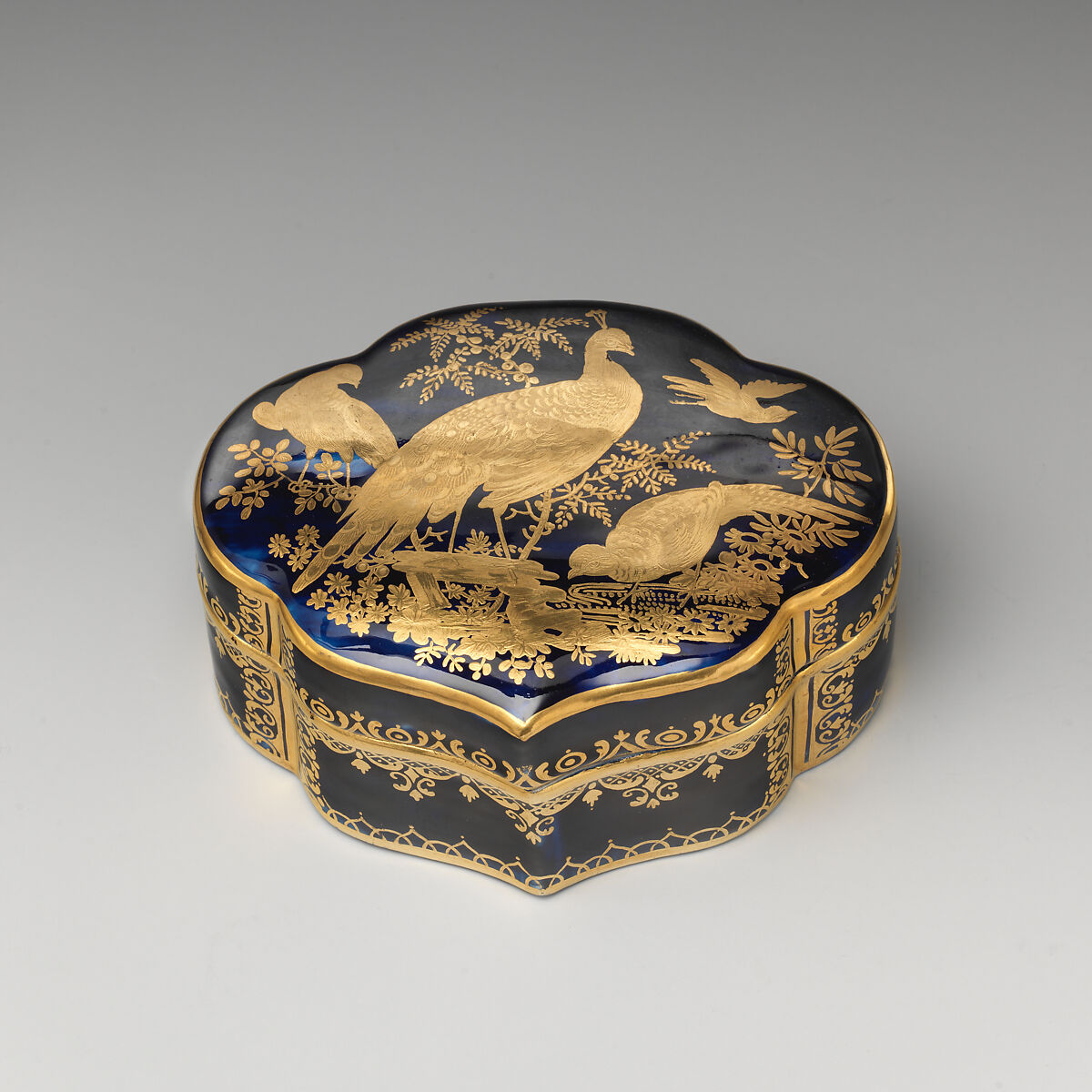 Toilet box containing three smaller boxes, Chelsea Porcelain Manufactory (British, 1744–1784), Soft-paste porcelain, Mazarin blue ground with gold decoration, British, Chelsea 