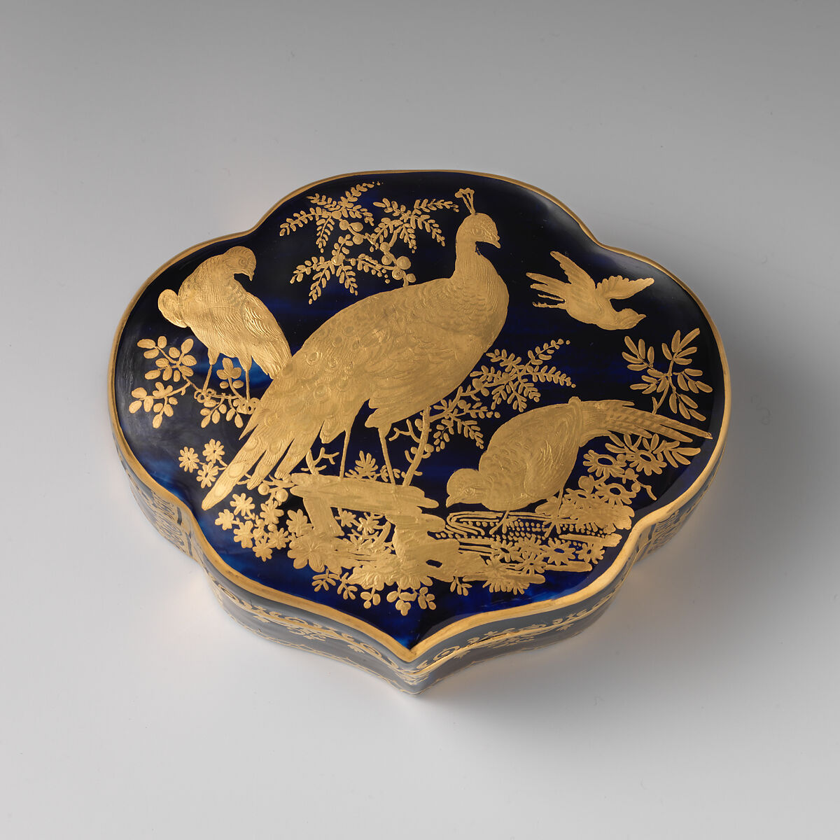 Toilet box containing three smaller boxes, Chelsea Porcelain Manufactory (British, 1744–1784), Soft-paste porcelain, Mazarin blue ground with gold decoration, British, Chelsea