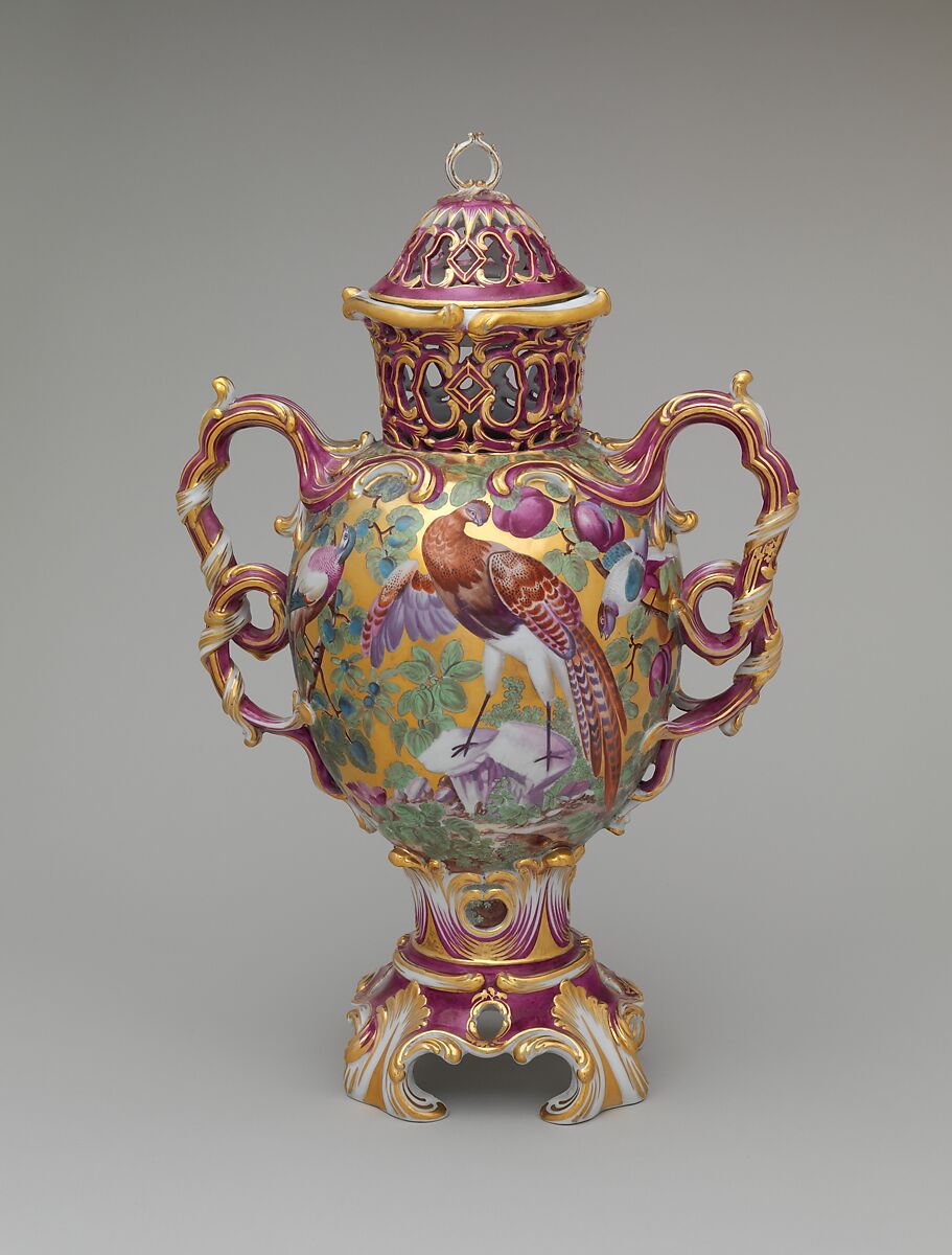 Perfume vase, Chelsea Porcelain Manufactory (British, 1745–1784, Gold Anchor Period, 1759–69), Soft-paste porcelain, British, Chelsea
