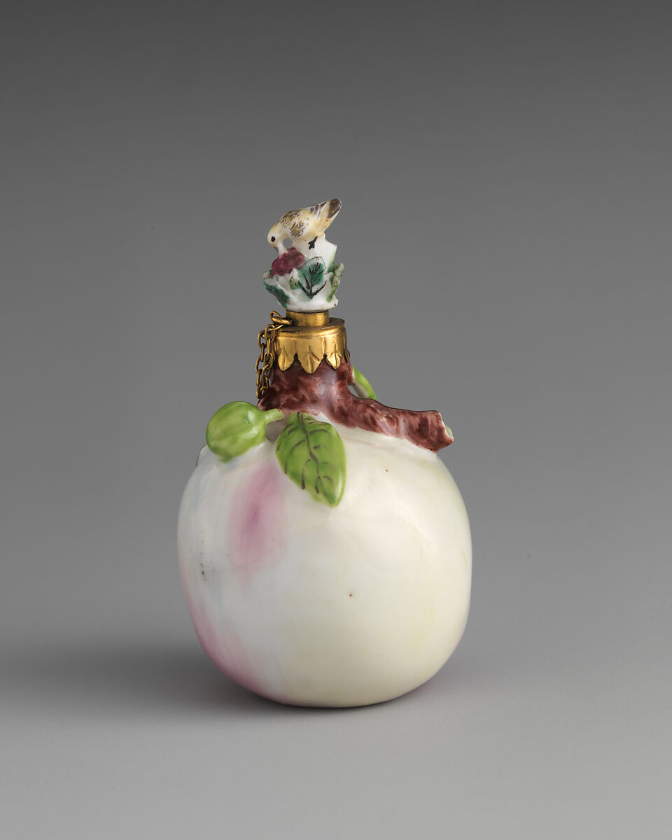 Apple, Saint James's Factory (British, ca. 1748/49–1760), Soft-paste porcelain, British, London