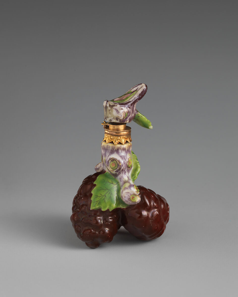 Fruit cluster, Chelsea Porcelain Manufactory (British, 1745–1784, Red Anchor Period, ca. 1753–58), Soft-paste porcelain, British, Chelsea 