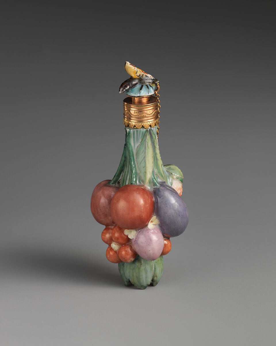 Fruit and flowers, Chelsea Porcelain Manufactory (British, 1745–1784, Transitional (Brown Anchor) Period, ca. 1758–1759), Soft-paste porcelain, British, Chelsea 