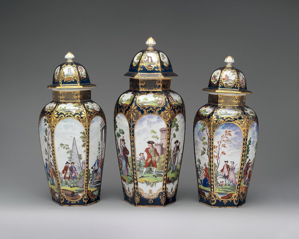 Covered vase, Worcester factory (British, 1751–2008), Soft-paste porcelain decorated in polychrome 
enamels, gold, British, Worcester 