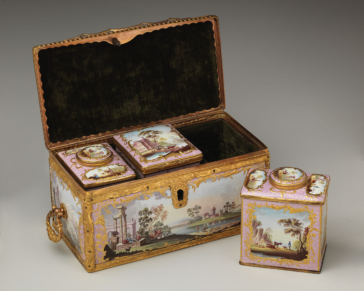 Tea caddy (part of a set), White enamel on copper painted in polychrome enamels, British, South Staffordshire 