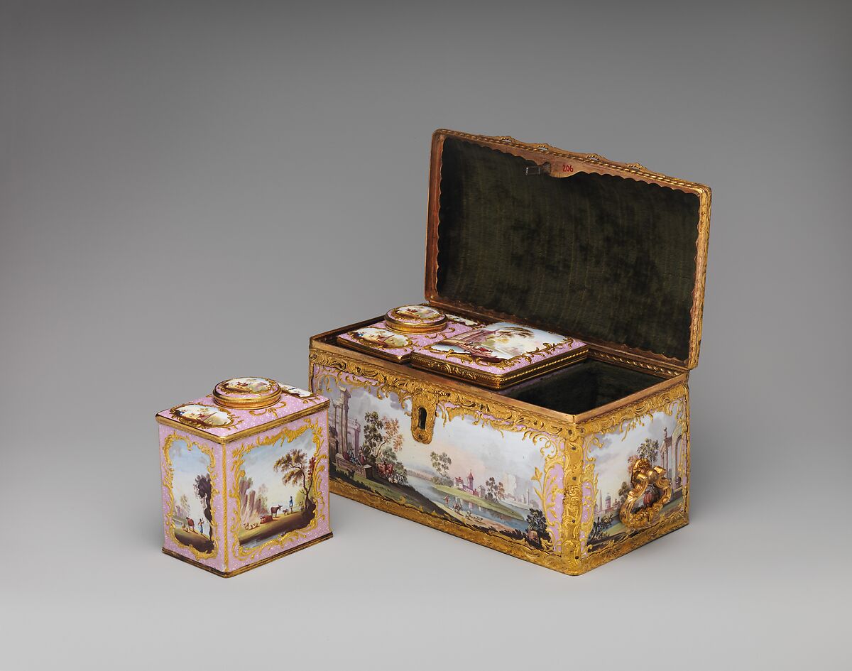 Tea caddy (part of a set), White enamel on copper painted in polychrome enamels, British, South Staffordshire