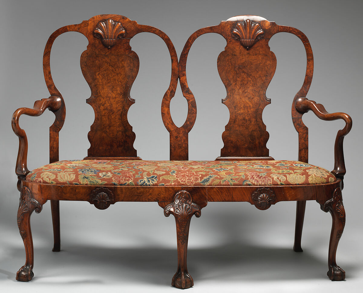 Settee, Walnut and burr walnut veneer, British 