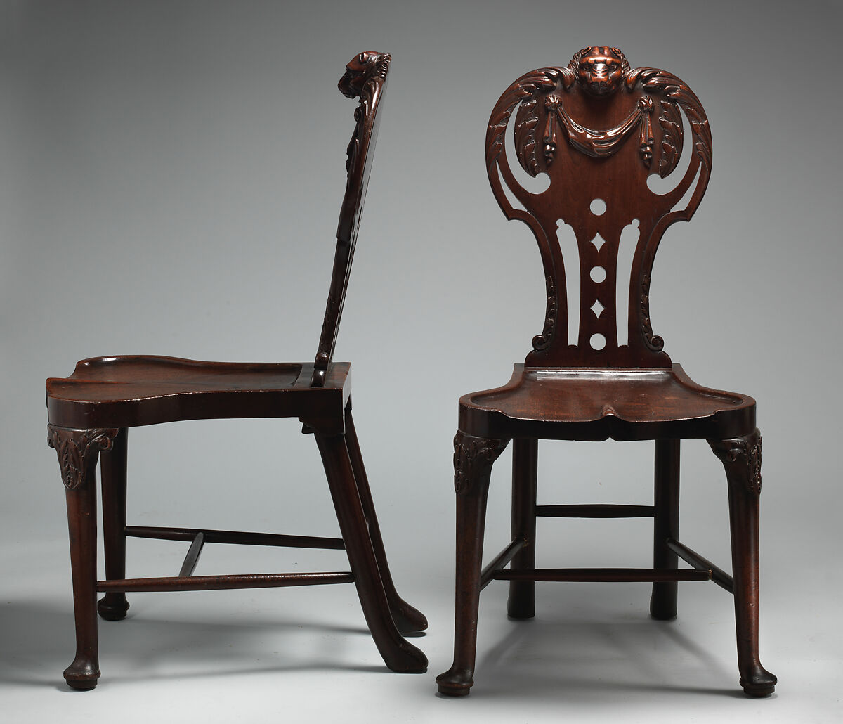 Pair of hall chairs, Mahogany, British 