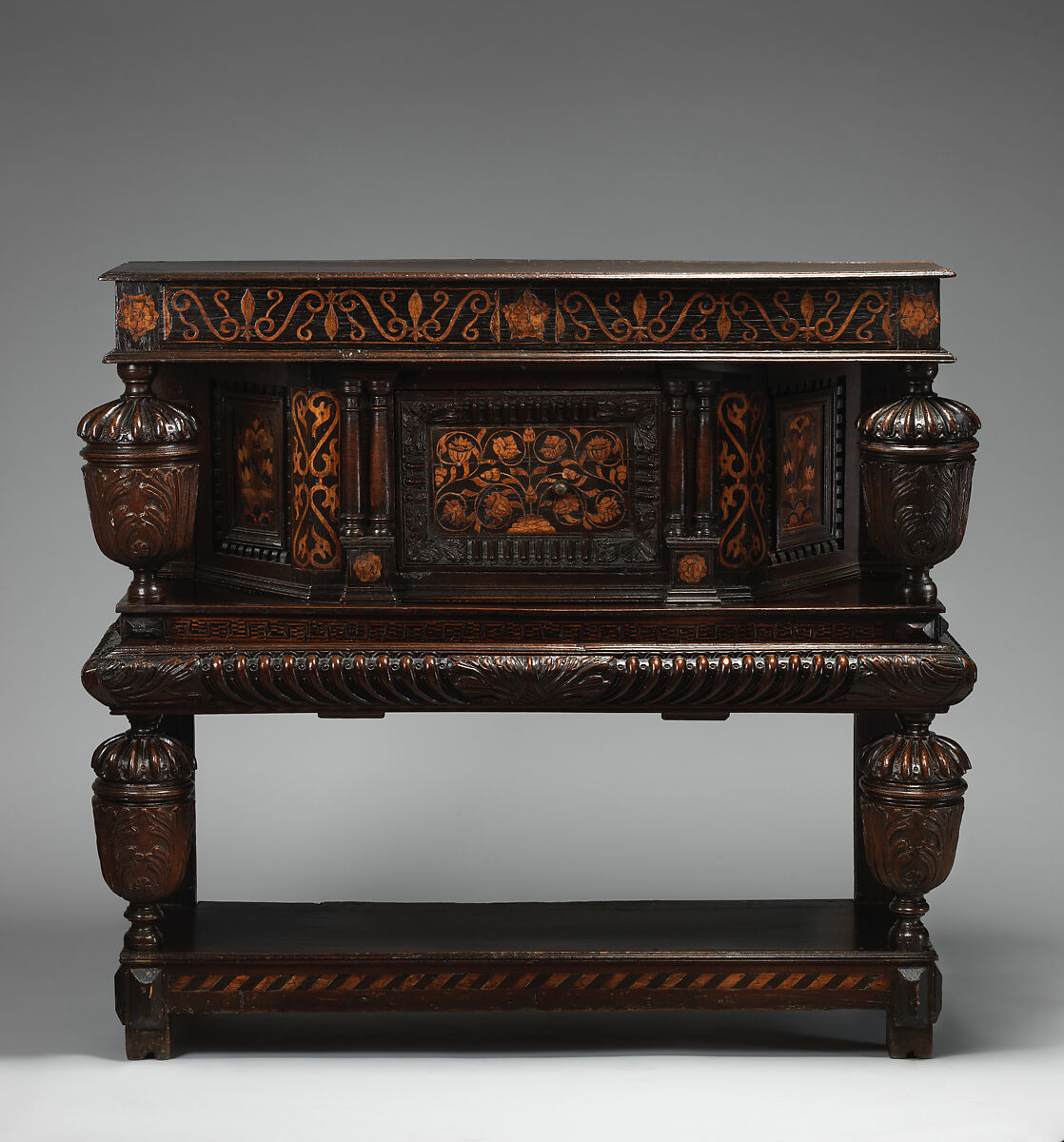 Livery cupboard, Oak and walnut, inlaid with sycamore and holly, British