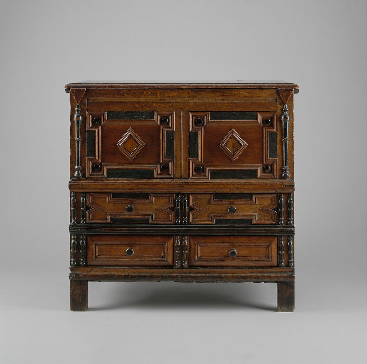 Chest with Drawers, Oak, pine, maple, American 