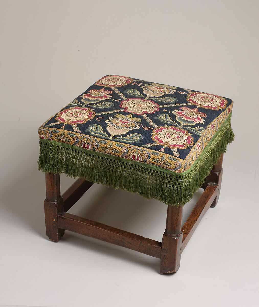 Cushion cover, Canvas embroidered with wool and silk thread; cross and long-armed cross stitches, British 