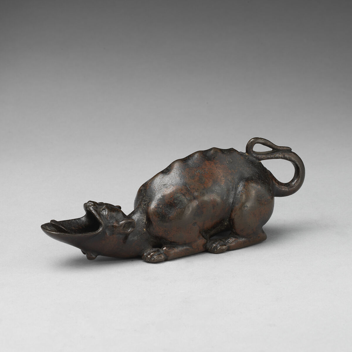 Oil lamp in the form of a grotesque animal, School of Andrea Briosco, called Riccio (Italian, Trent 1470–1532 Padua), Bronze, Possibly France or the Netherlands
