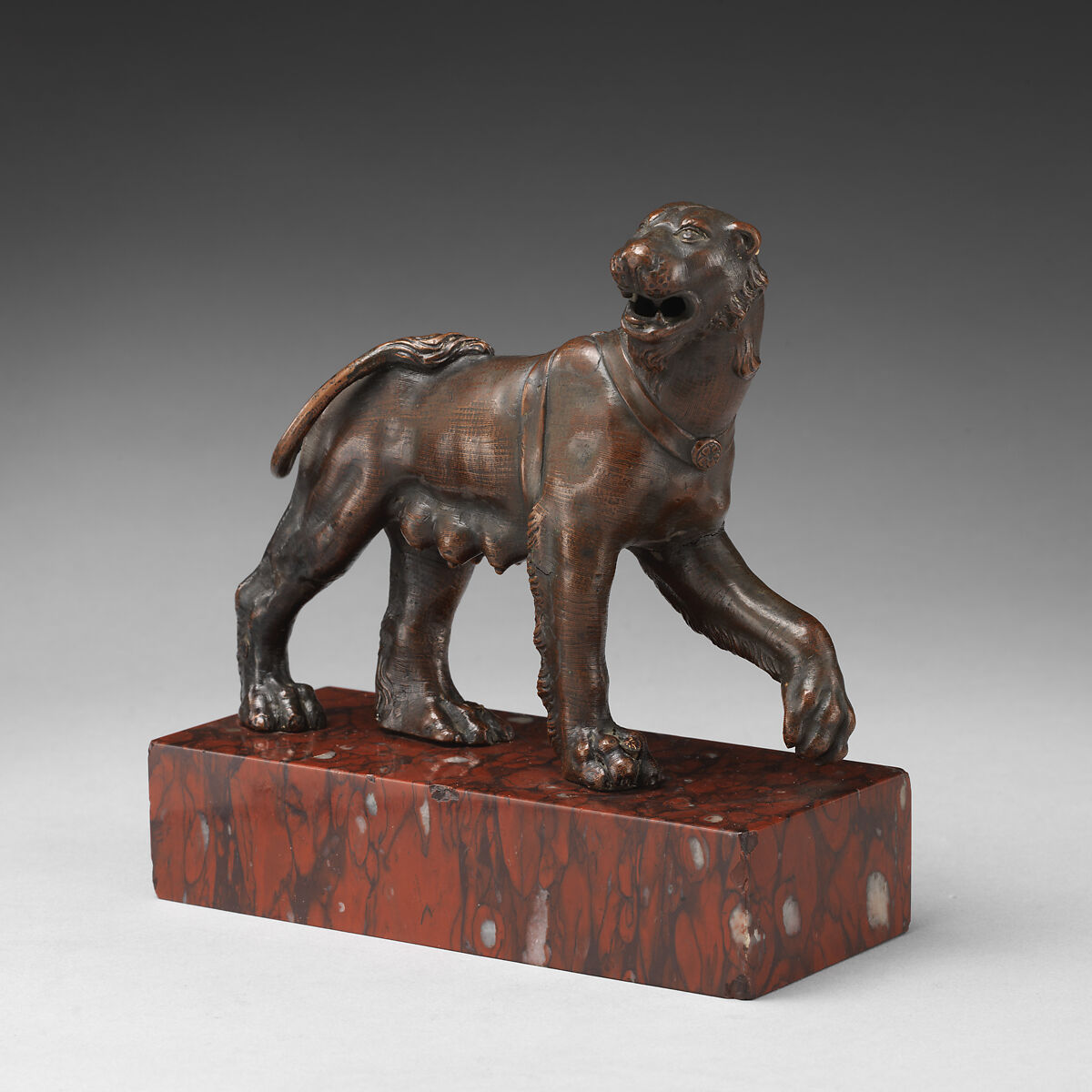 Female panther, Bronze, possibly Italian