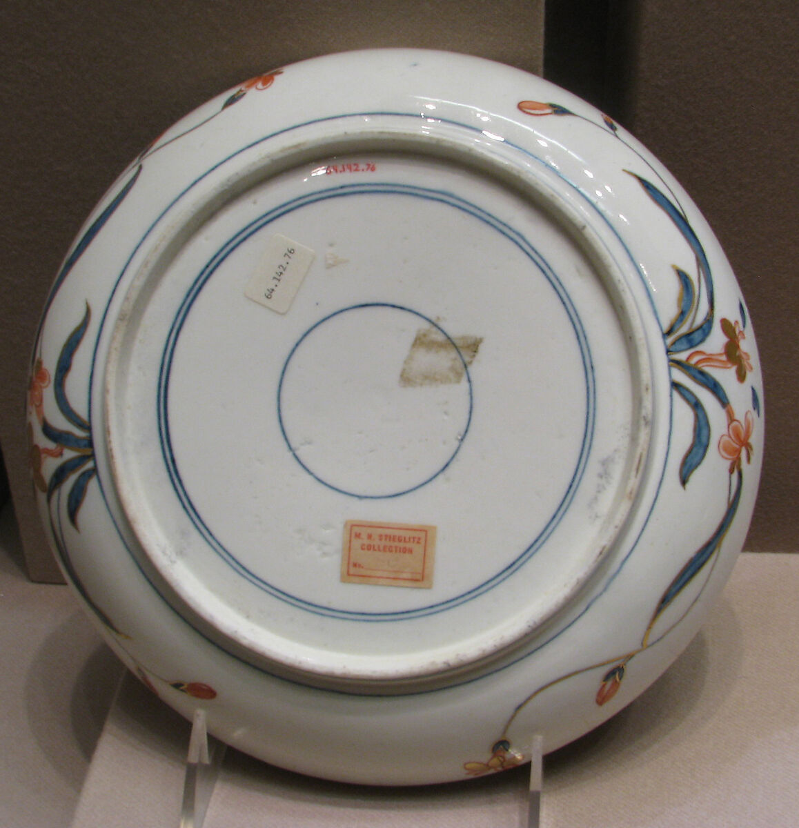 Plate, possibly Worcester factory (British, 1751–2008), Soft-paste porcelain, British, possibly Worcester