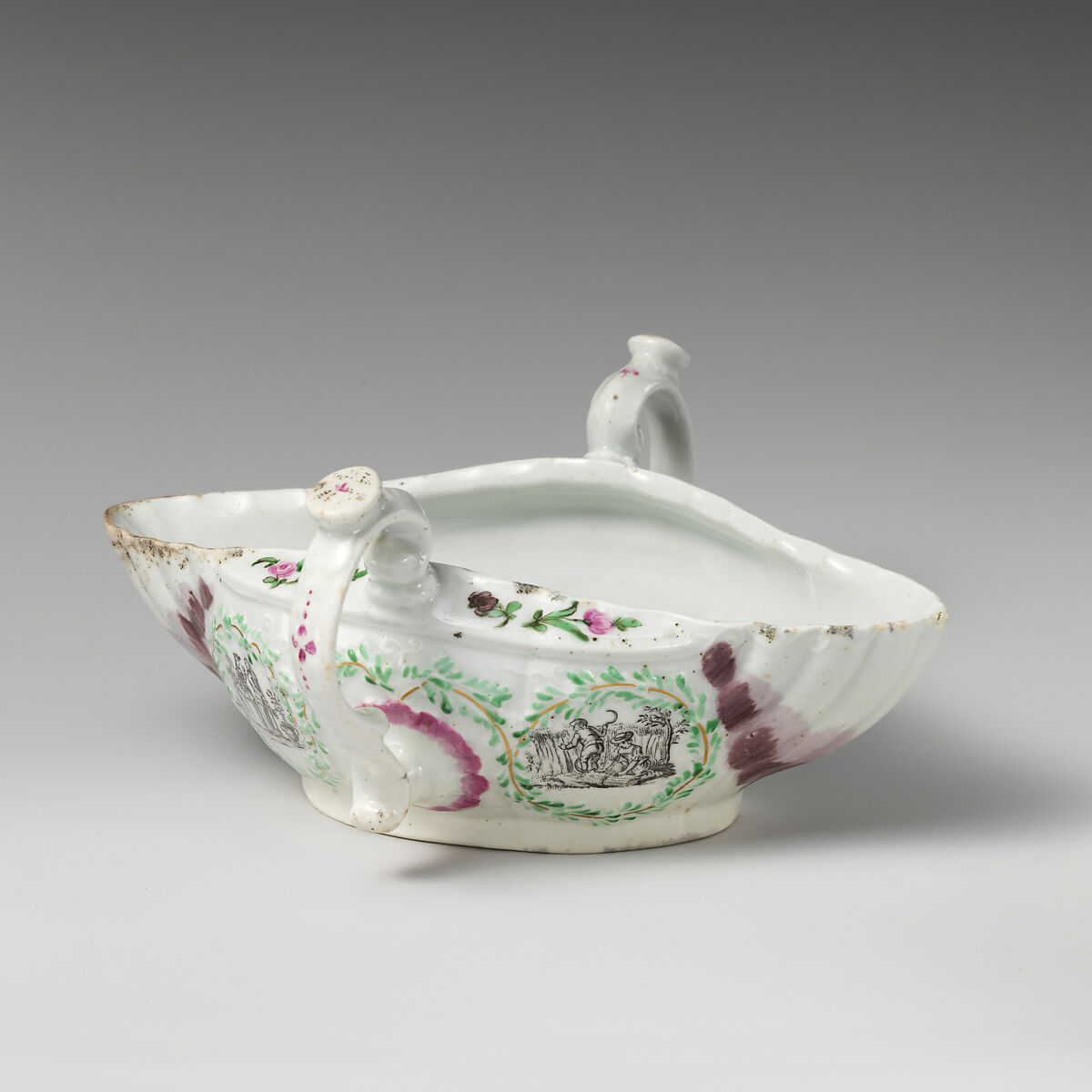 Double-handle sauceboat, Worcester factory (British, 1751–2008), Soft-paste porcelain, British, Worcester 