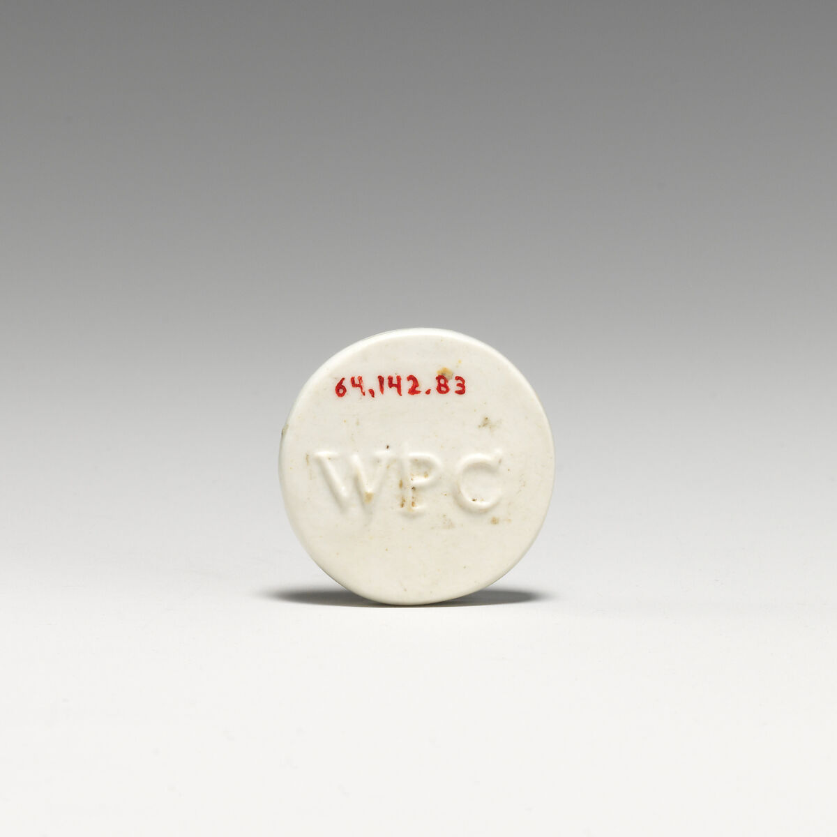 Token money, Worcester factory (British, 1751–2008), Soft-paste porcelain, British, Worcester