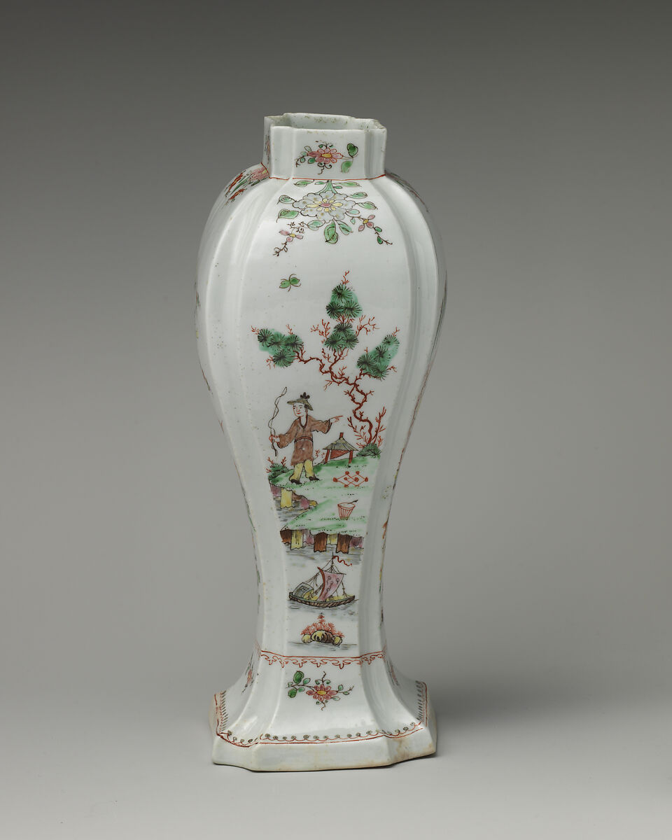 Vase, Worcester factory (British, 1751–2008), Soft-paste porcelain decorated in polychrome enamels, British, Worcester