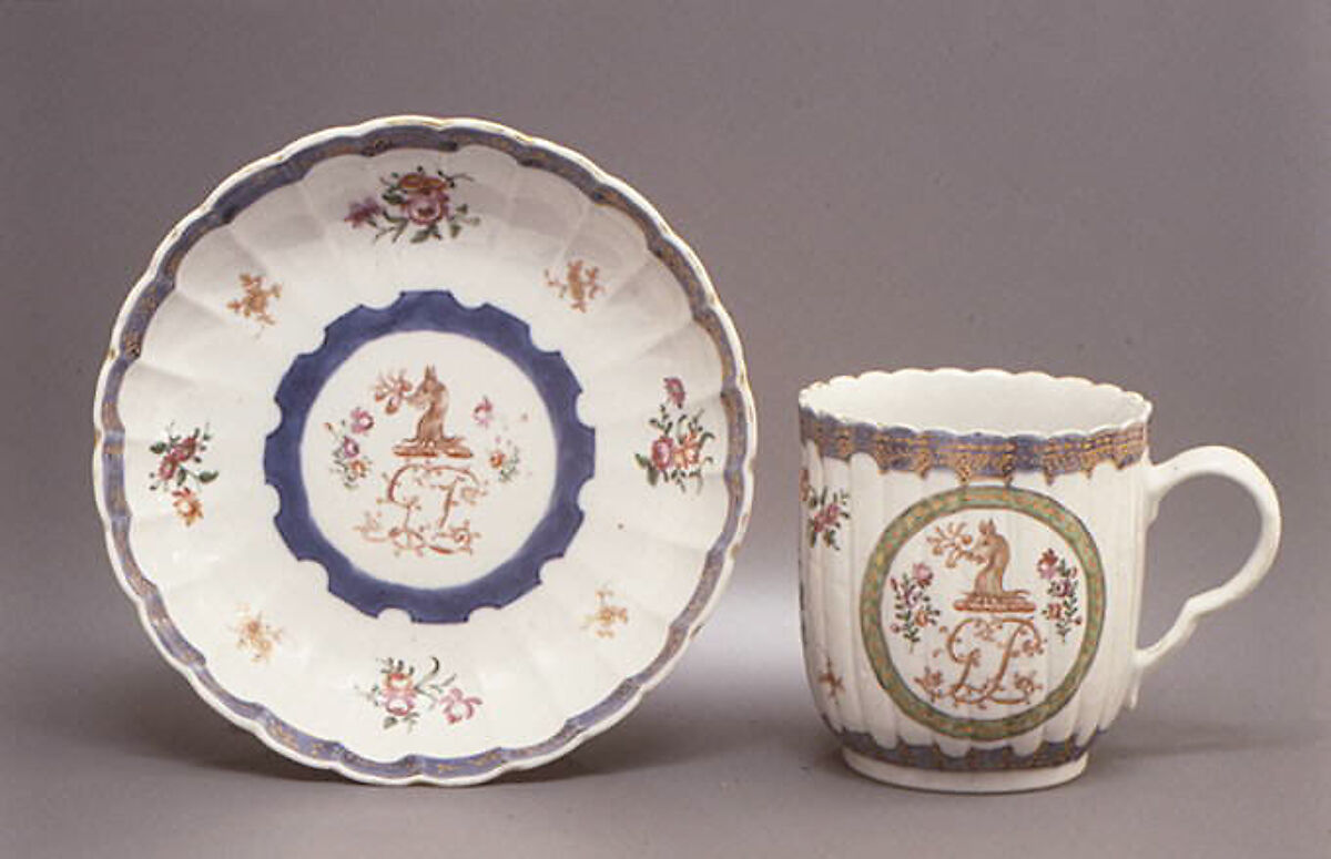 Cup and saucer, Hard-paste porcelain, Chinese, for British market 