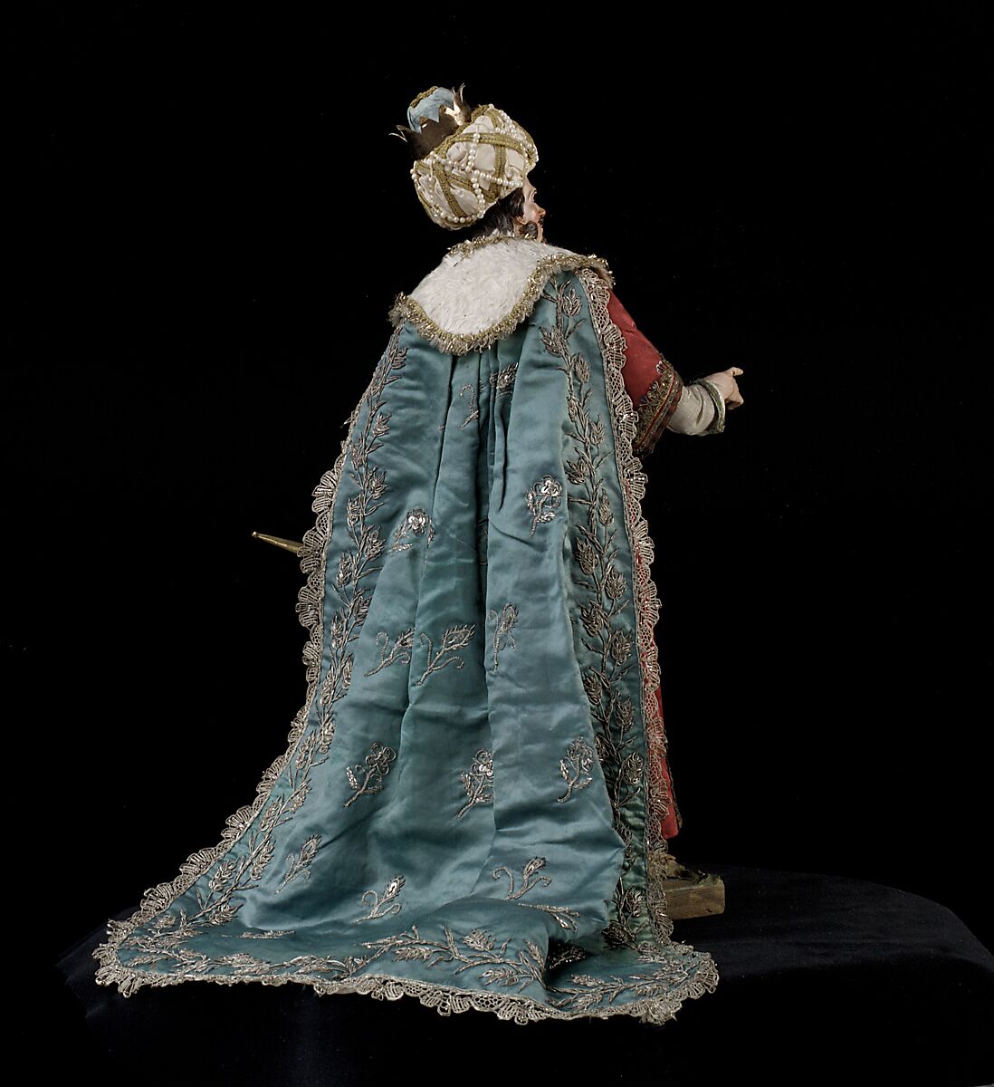 King, Nicola Ingaldi (active late 18th–early 19th century), Polychromed terracotta head and wooden limbs; body of wire wrapped in tow; satin, silk and velvet garments; silver and metallic thread; silver-gilt sword and crown; leather sheath, Italian, Naples