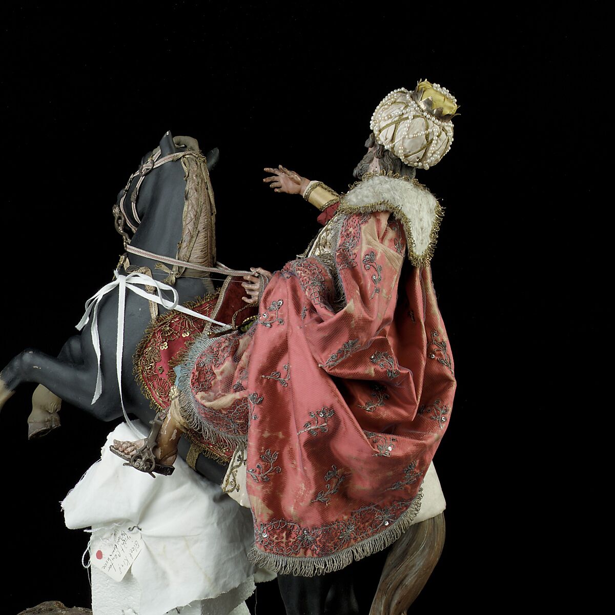 Elderly king, Polychromed terracotta head and wooden limbs; body of wire wrapped in tow; silk and satin garments; silver and gold metallic thread; glass buttons; silver-gilt sword, hilt and crown; leather sheath, Italian, Naples