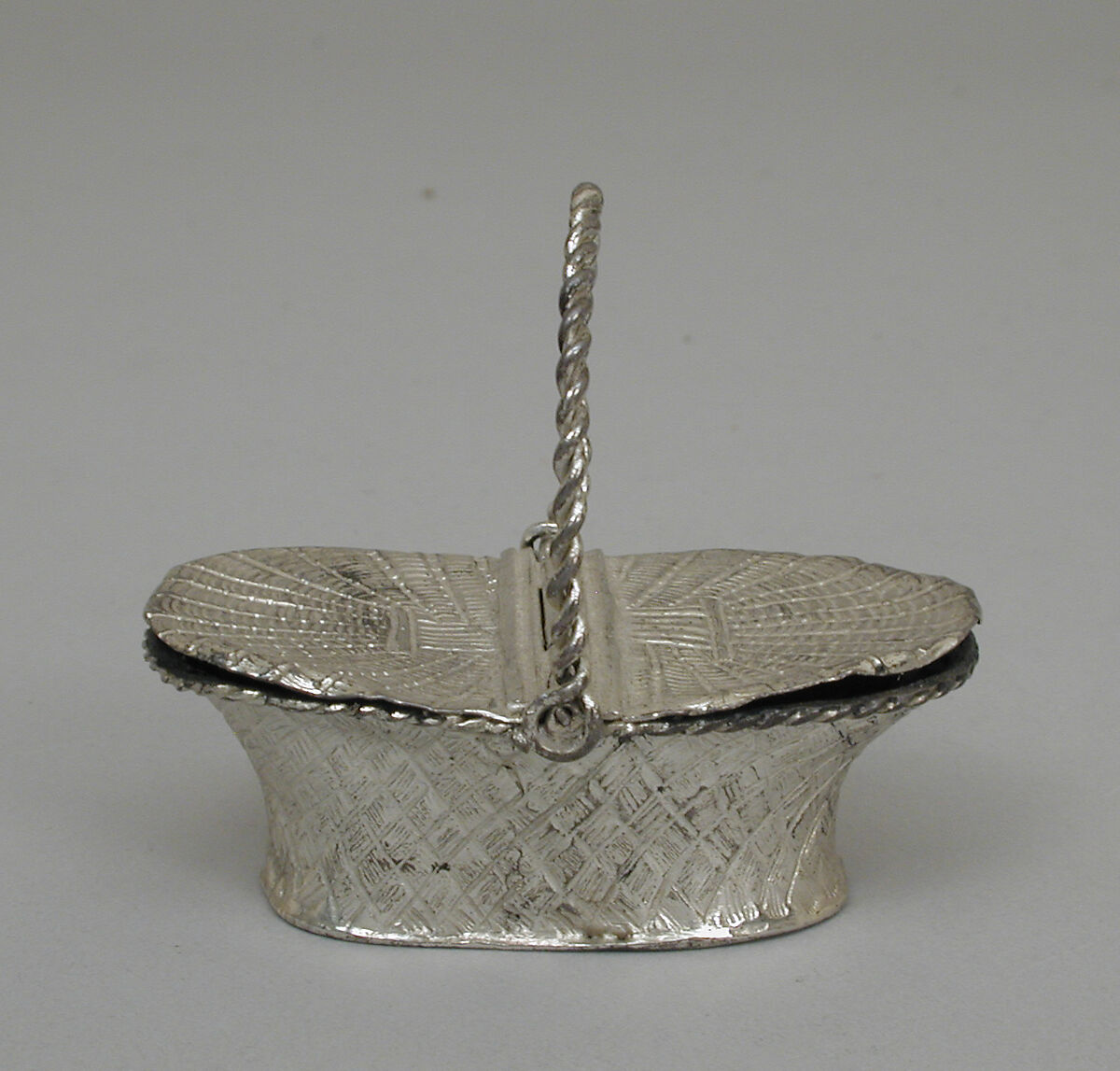 Lady with silver basket, Attributed to Giuseppe Gori (active ca. 1770–1810), Polychromed terracotta head and wooden limbs; body of wire wrapped in tow; satin, silk and velvet garments with lace; gold and silver thread; gold earring with pearls and pearl necklace; silver filigree purse and silver basket, Italian, Naples