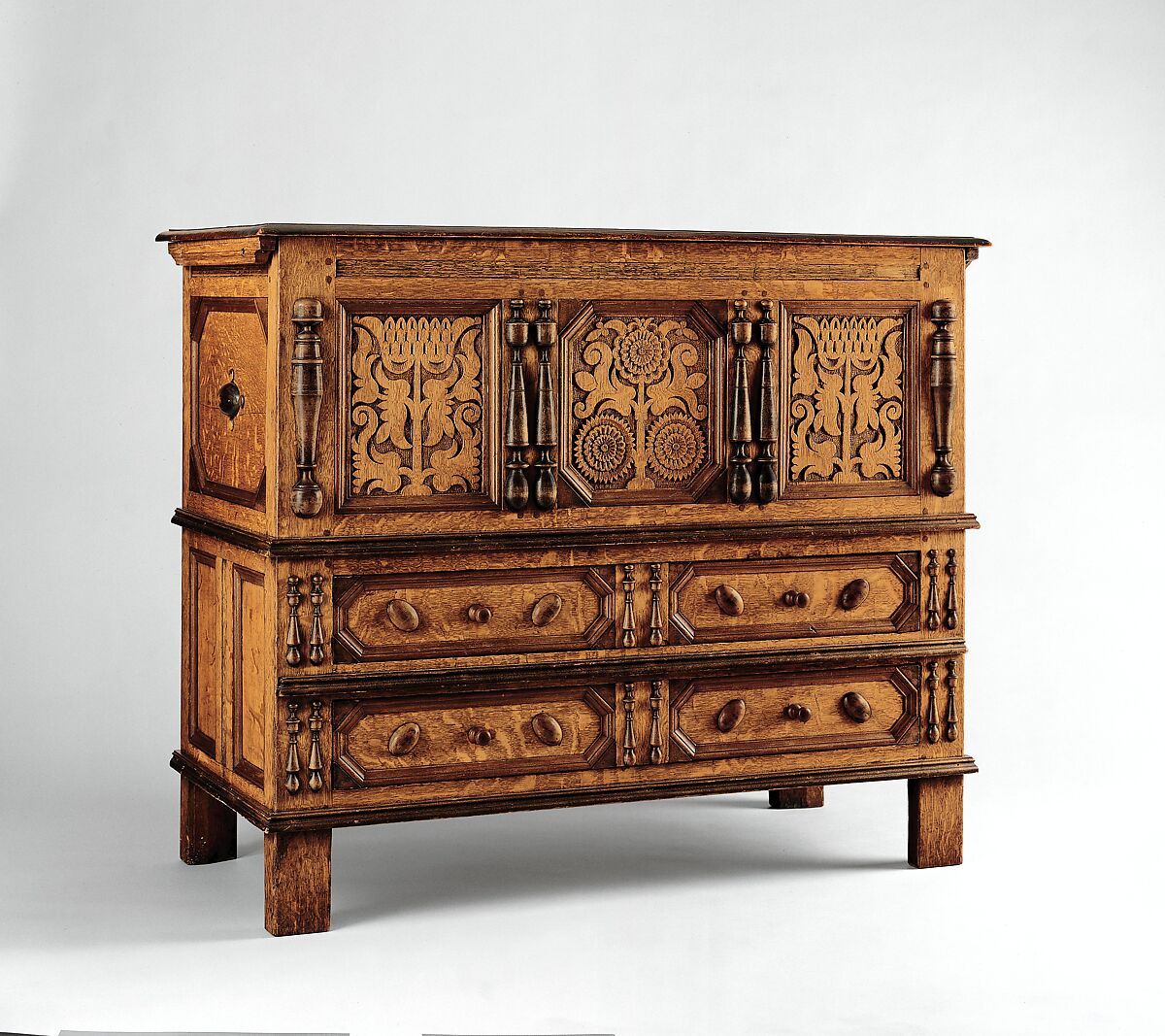 Chest with Drawers, Workshop of Peter Blin (ca. 1675–1725), Oak, pine, maple, American 