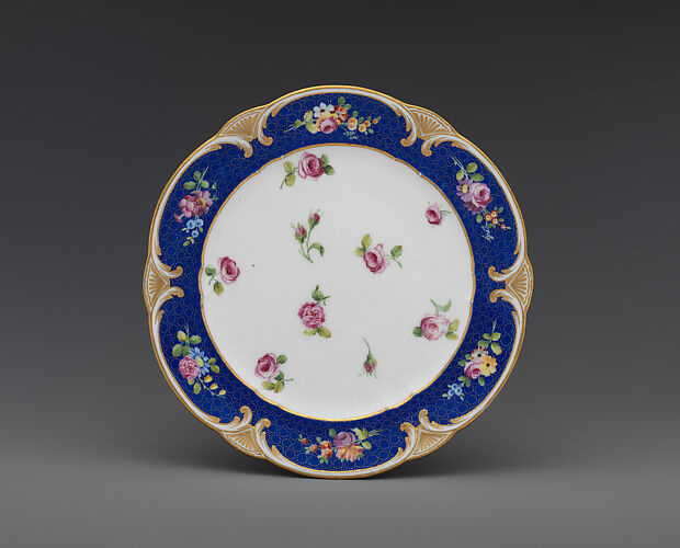 Plate (assiette à palmes)