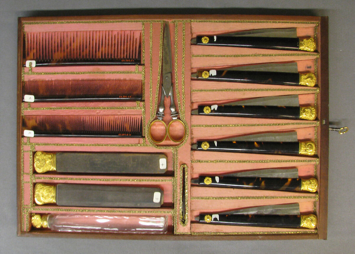 Nécessaire, Wood, shagreen, silk, tortoiseshell with gold mounts, steel, British, London