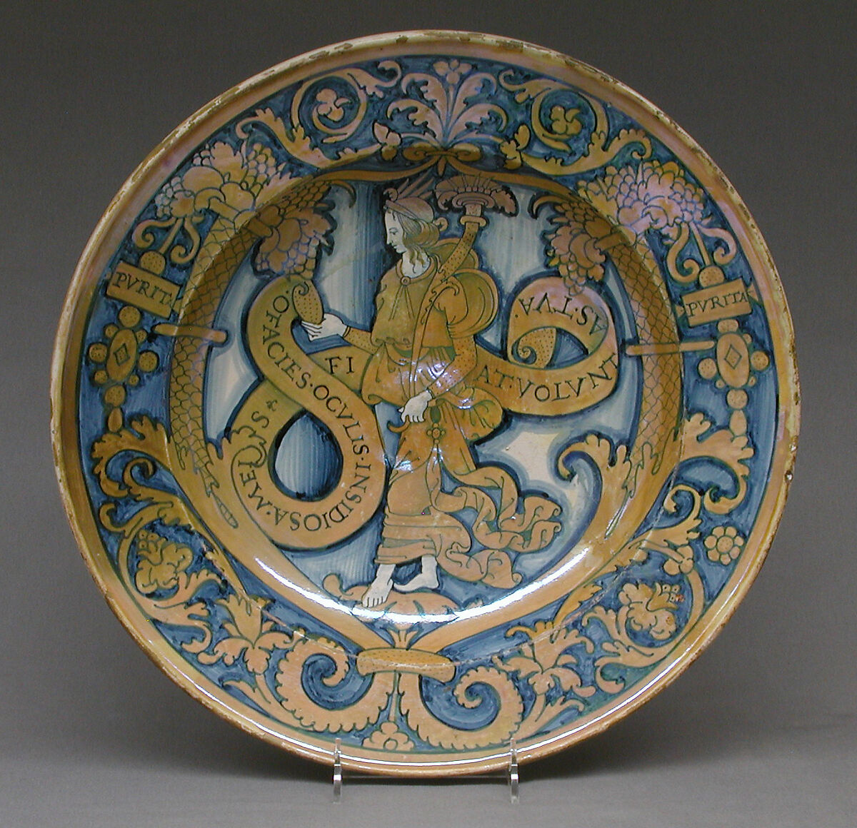 Plate, Maiolica (tin-glazed earthenware), lustered, Italian, Deruta 