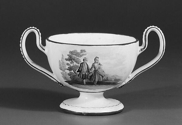 Pair of cups, Josiah Wedgwood and Sons (British, Etruria, Staffordshire, 1759–present), Creamware, British, Etruria, Staffordshire 