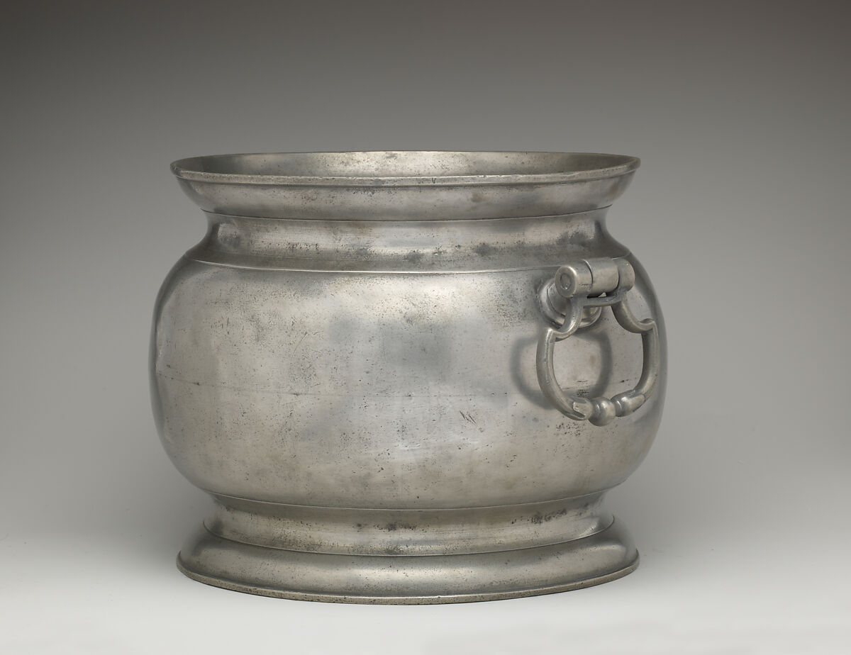 Punch bowl, Probably by William Eddon, Pewter, British, London