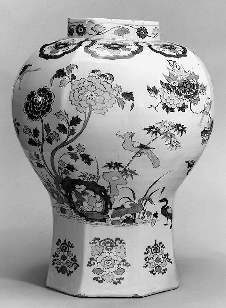 Vase, Tin-glazed earthenware, German, Frankfurt