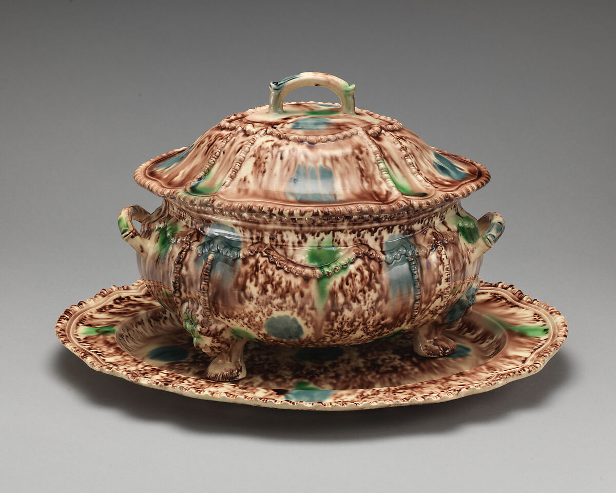 Tureen with cover, Thomas Whieldon factory, Stoke-on-Trent, Fenton Vivian, Staffordshire, Tortoiseshell ware, British, Staffordshire