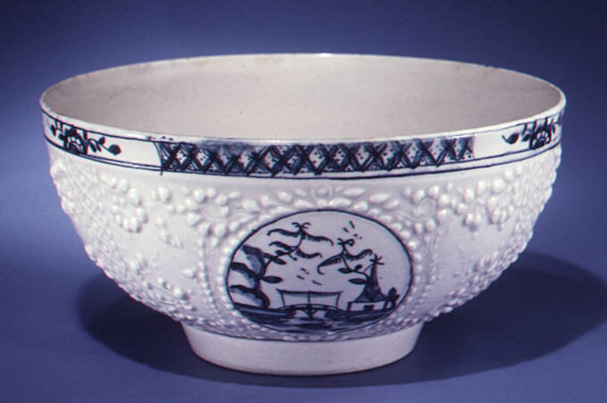 Bowl, Lowestoft (British, 1757–ca. 1803), Soft-paste porcelain, British, Lowestoft 