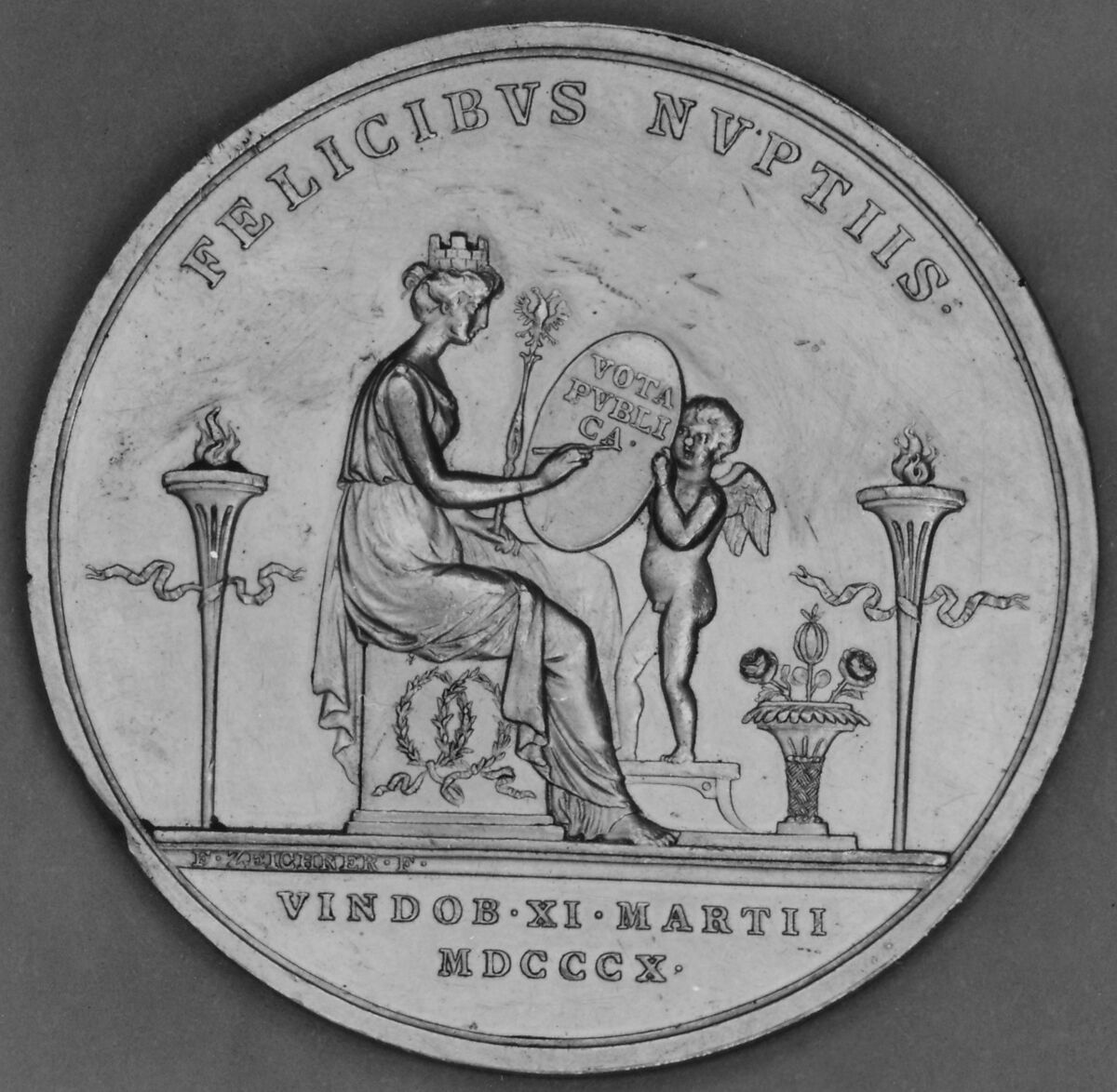 Commemorating Marriage of Napoleon and Marie Louise, Medalist (obverse): Johann Baptist Harnisch (Austrian, 1785–1833), Gold, Austrian